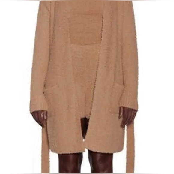 Skims Fit Cozy Knit Robe Tie Waist Long Sleeve Pockets Size 2X/3X Camel - Picture 2 of 4